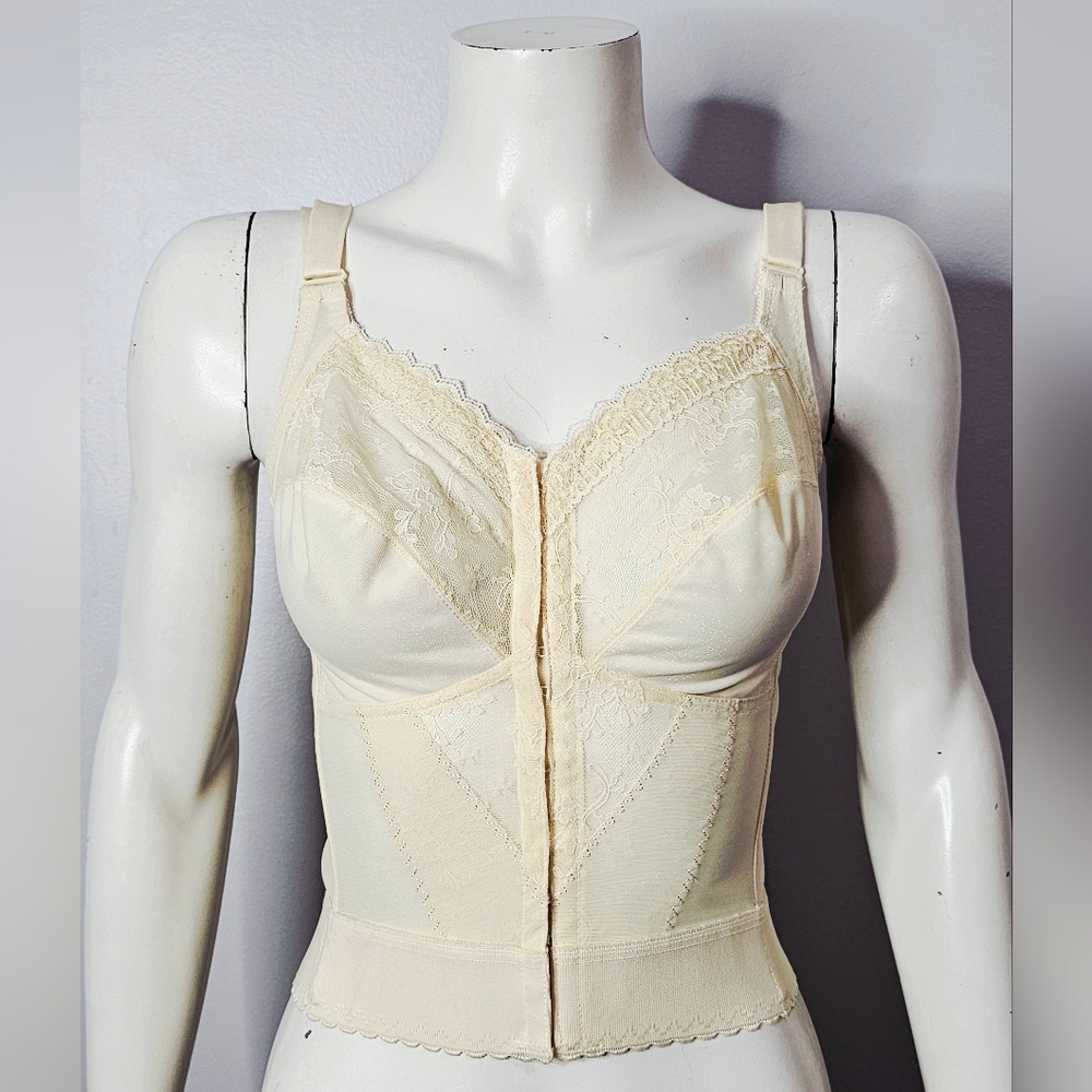 Longline Bra By Carnival Cream Lace